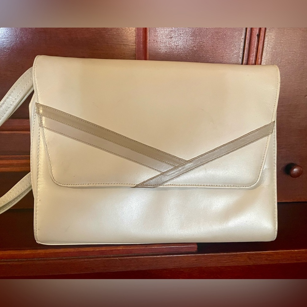 Vintage purse